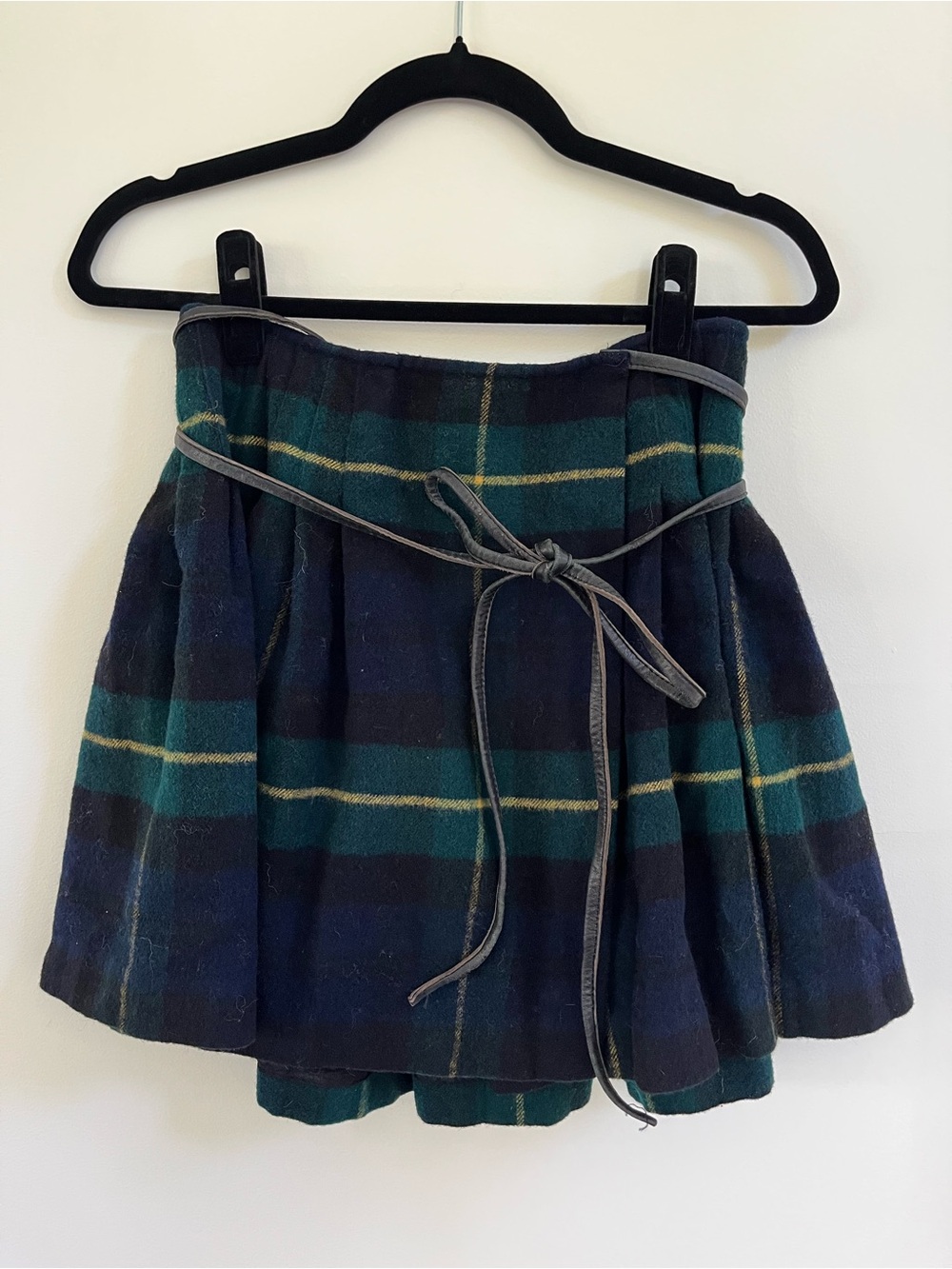 DKNY 90s Vintage Green and Navy Plaid Mini Skirt with Leather Tie Belt